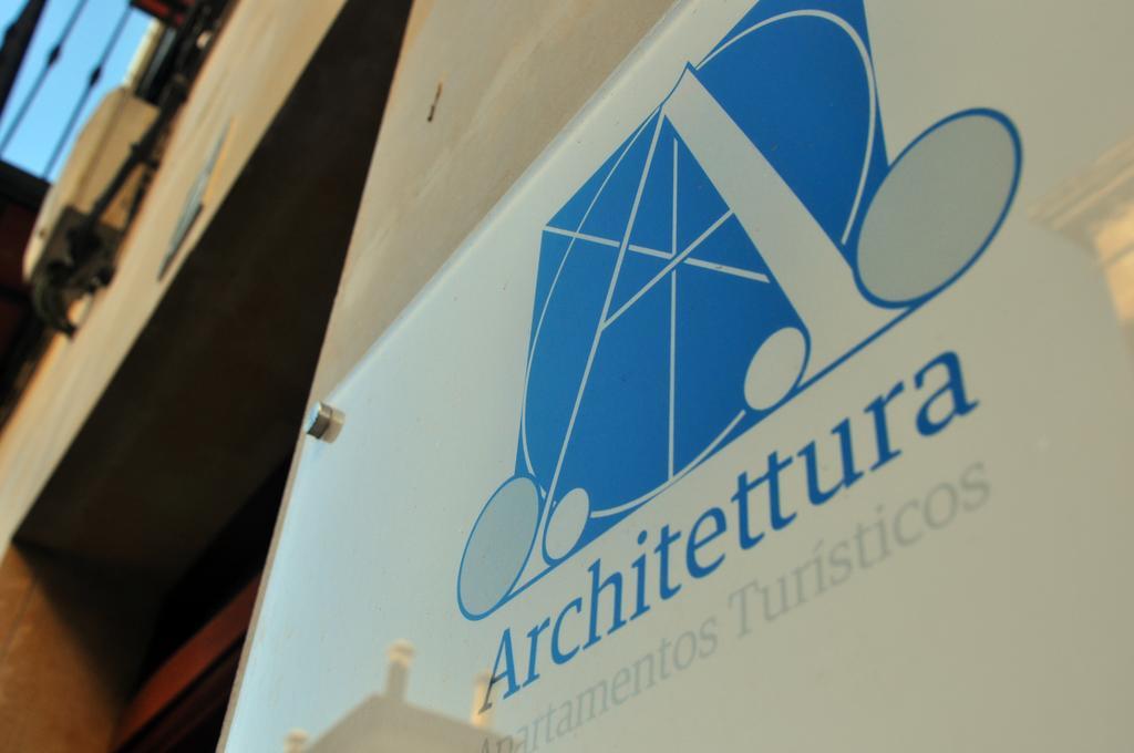 Apartamentos Turisticos Architettura Ubeda Екстериор снимка