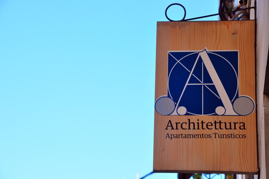 Apartamentos Turisticos Architettura Ubeda Екстериор снимка