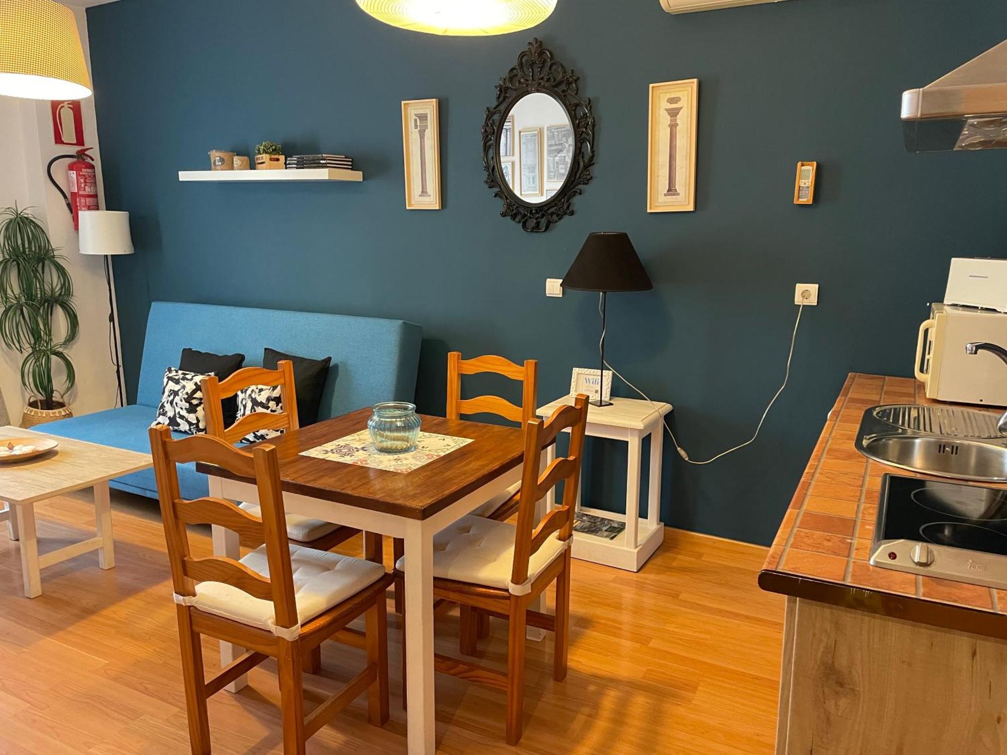 Apartamentos Turisticos Architettura Ubeda Екстериор снимка
