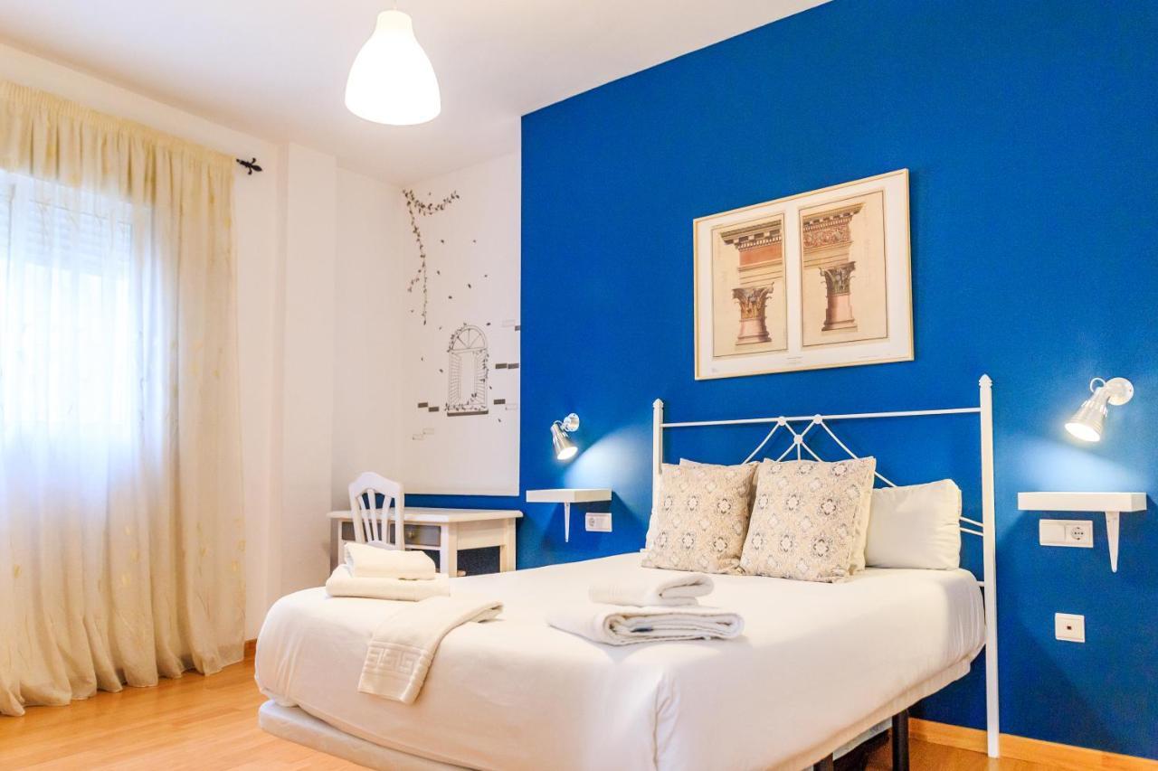 Apartamentos Turisticos Architettura Ubeda Екстериор снимка